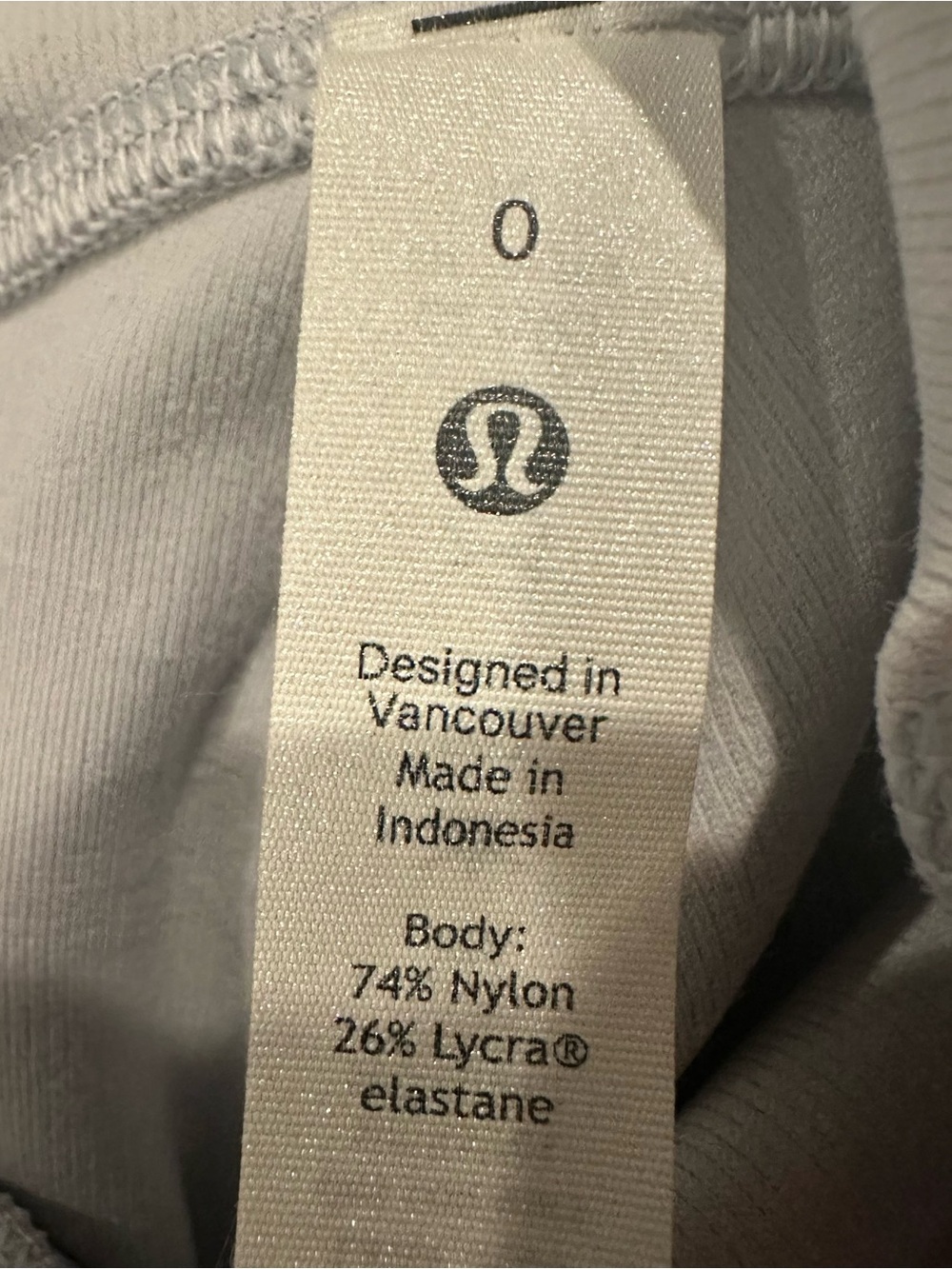 LULULEMON Wunder Under HR Short 10” Alpine White Gray Camo Ribbed Biker Size 0 - Picture 9 of 10